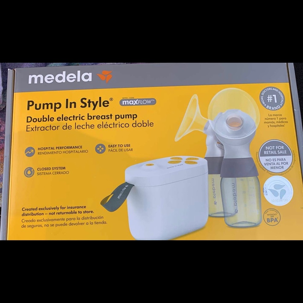 Breast pump and bonus accessories